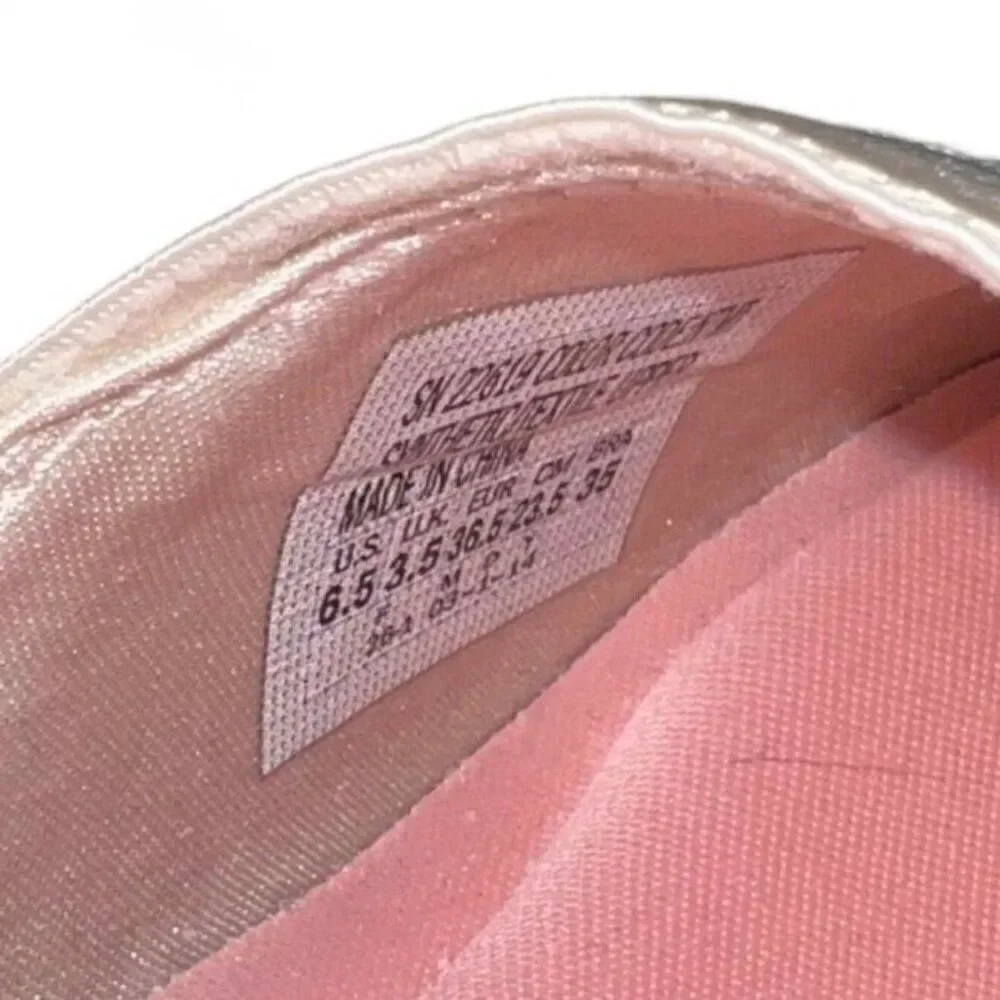 Skechers Lightweight Slip-on Comfort Shoes 22619 Women's 6.5‎